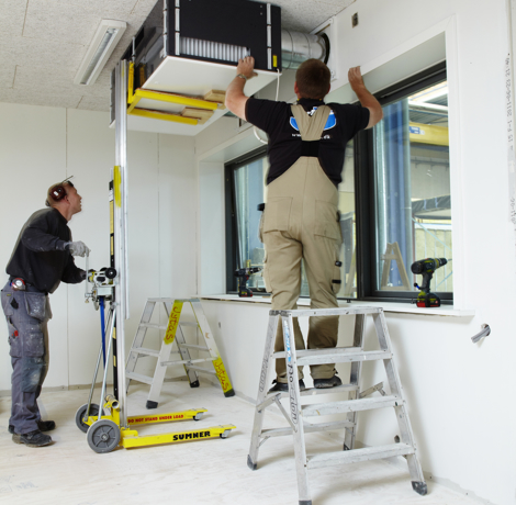 Et ventilationsanlæg fra Airmaster er en energieffektiv og økonomisk løsning. Virksomheden kan tilbyde hurtig levering efter aftale således, at den det passer i produktionslinjen på modulfabrikken. Individuel styring giver mulighed for tilpasning i alle rum.